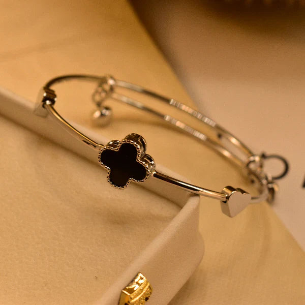 Fancy Unique Design Silver Plated Bracelet for Girls/Women