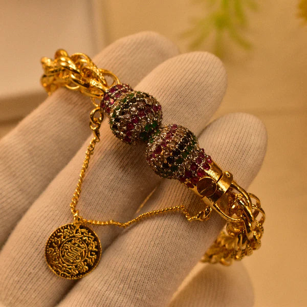 Dazzling Design Gold Plated Crystal Stones Bangle for Girls/Women